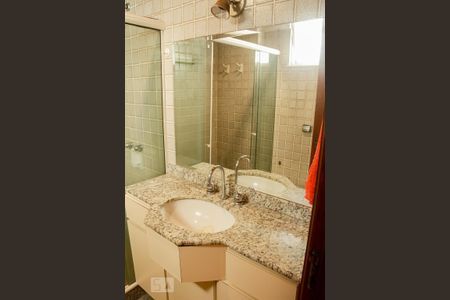 Apartamento à venda com 104m², 3 quartos e 1 vagabanheiro social