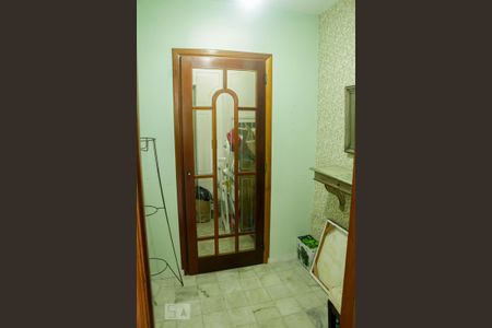 Apartamento à venda com 104m², 3 quartos e 1 vagahall de entrada privativo, um apartamento por andar