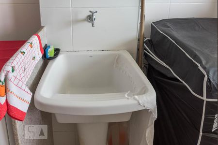 Apartamento à venda com 68m², 2 quartos e 1 vagaÁrea de Serviço