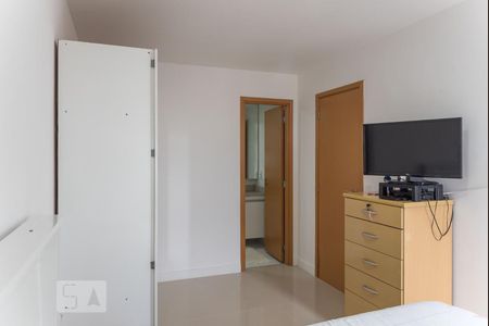 Apartamento à venda com 68m², 2 quartos e 1 vagaSuíte 