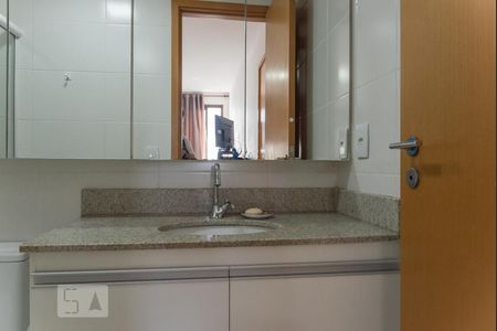 Apartamento à venda com 68m², 2 quartos e 1 vagaBanheiro da Suíte 