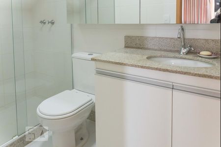 Apartamento à venda com 68m², 2 quartos e 1 vagaBanheiro da Suíte 