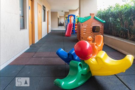 Apartamento à venda com 68m², 2 quartos e 1 vagaÁrea Comum - Playground