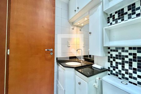 Banheiro de kitnet/studio para alugar com 1 quarto, 34m² em Jabaquara, São Paulo