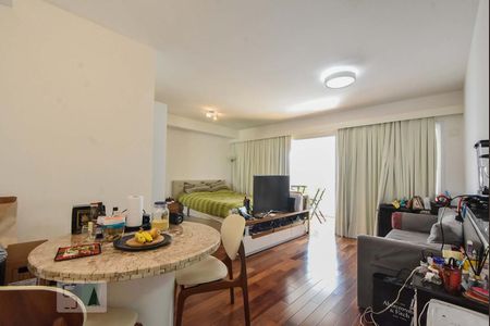 Studio à venda com 49m², 1 quarto e 1 vagaSala