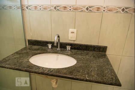 Banheiro de apartamento para alugar com 3 quartos, 100m² em Copacabana, Rio de Janeiro