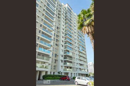 Fachada de apartamento para alugar com 3 quartos, 73m² em Jacarepaguá, Rio de Janeiro