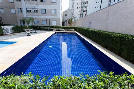 Apartamento para alugar com 40m², 1 quarto e sem vagaÁrea comum - Piscina