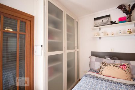 Casa à venda com 270m², 5 quartos e 4 vagasQuarto