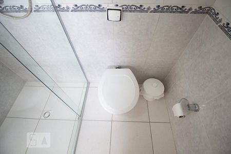 Casa à venda com 270m², 5 quartos e 4 vagasBanheiro 4