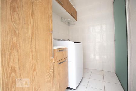 Casa à venda com 270m², 5 quartos e 4 vagasLavanderia