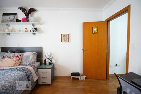Casa à venda com 270m², 5 quartos e 4 vagasQuarto
