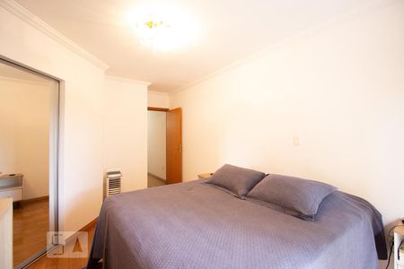 Casa à venda com 270m², 5 quartos e 4 vagasQuarto 3