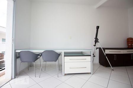 Casa à venda com 270m², 5 quartos e 4 vagasQuarto 4