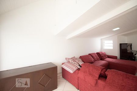 Casa à venda com 270m², 5 quartos e 4 vagasSalão de Festas