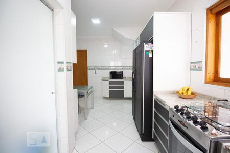 Casa à venda com 270m², 5 quartos e 4 vagasCozinha