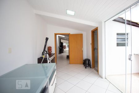 Casa à venda com 270m², 5 quartos e 4 vagasQuarto 4