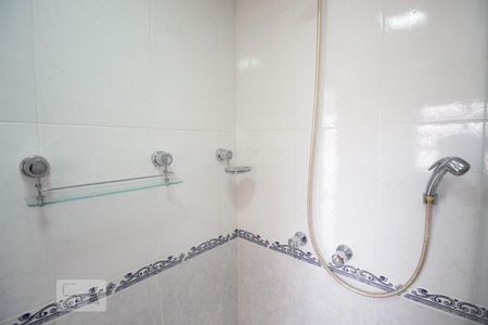 Casa à venda com 270m², 5 quartos e 4 vagasBanheiro 4