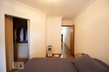 Casa à venda com 270m², 5 quartos e 4 vagasQuarto 3