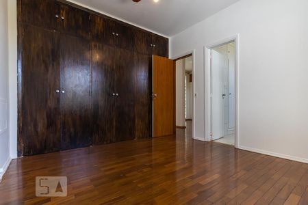 Quarto da suíte de casa à venda com 4 quartos, 237m² em Jardim Chapadão, Campinas