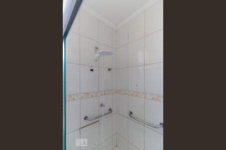 Casa à venda com 237m², 4 quartos e 3 vagas Casa à venda com 237m², 4 quartos e 3 vagasBanheiro da suíte