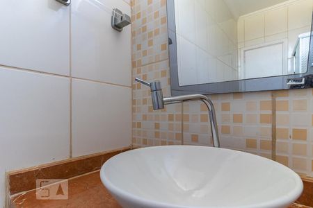 Casa à venda com 237m², 4 quartos e 3 vagas Casa à venda com 237m², 4 quartos e 3 vagasBanheiro social - Torneira