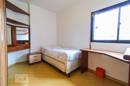 Apartamento à venda com 70m², 3 quartos e 1 vagaQuarto 2