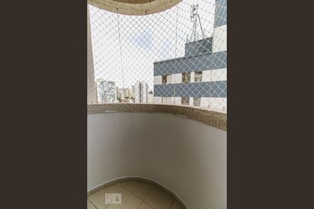 Apartamento à venda com 70m², 3 quartos e 1 vagaSacada do Quarto 3