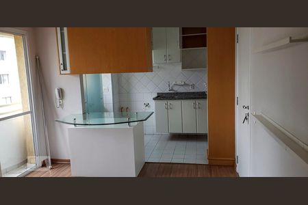 Sala/Cozinha de kitnet/studio para alugar com 1 quarto, 36m² em Indianópolis, São Paulo