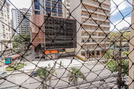 Vista da Sala de apartamento para alugar com 2 quartos, 98m² em Icaraí, Niterói