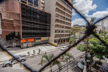 Vista do Quarto 1 de apartamento para alugar com 2 quartos, 98m² em Icaraí, Niterói
