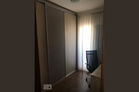 Apartamento à venda com 133m², 4 quartos e 2 vagasDormitório 3