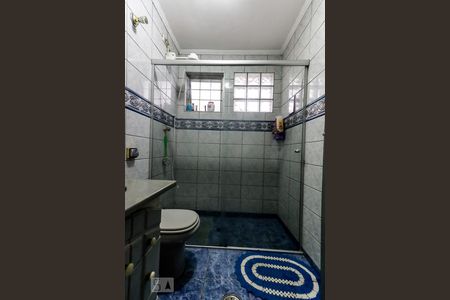 Casa à venda com 136m², 2 quartos e 1 vagaBanheiro