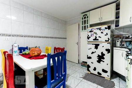 Casa à venda com 136m², 2 quartos e 1 vagaCozinha