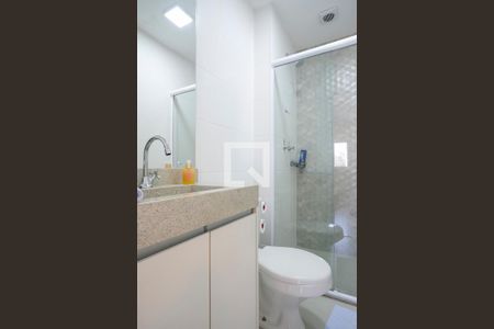 Apartamento para alugar com 74m², 2 quartos e 2 vagasBanheiro