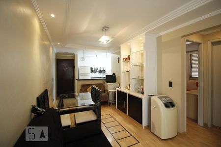 Sala de apartamento para alugar com 2 quartos, 58m² em Vila Gumercindo, São Paulo