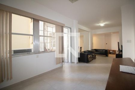 Apartamento à venda com 126m², 4 quartos e sem vaga Apartamento à venda com 126m², 4 quartos e sem vagaSala 2