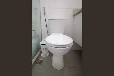 Apartamento à venda com 126m², 4 quartos e sem vaga Apartamento à venda com 126m², 4 quartos e sem vagaBanheiro social