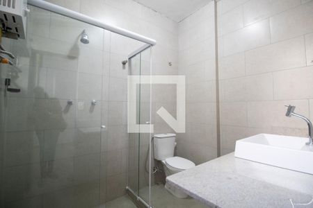 Apartamento à venda com 126m², 4 quartos e sem vaga Apartamento à venda com 126m², 4 quartos e sem vagaBanheiro da suíte