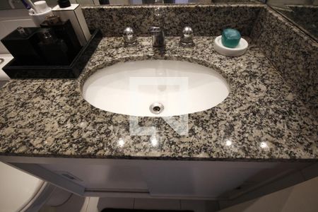 Apartamento à venda com 65m², 2 quartos e 2 vagasBanheiro