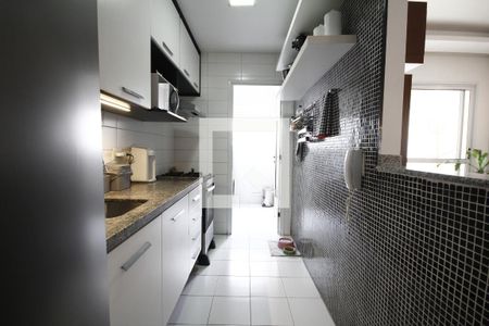 Apartamento à venda com 65m², 2 quartos e 2 vagasCozinha