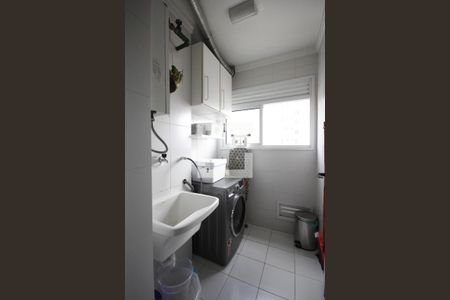 Apartamento à venda com 65m², 2 quartos e 2 vagasÁrea de Serviço