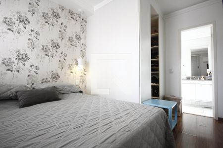 Apartamento à venda com 65m², 2 quartos e 2 vagasSuíte