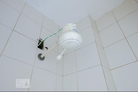 Apartamento à venda com 70m², 2 quartos e sem vagaBanheiro de Serviço - Chuveiro