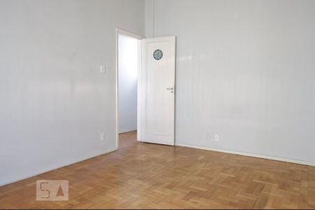 Quarto 1 de apartamento para alugar com 2 quartos, 70m² em Grajaú, Rio de Janeiro