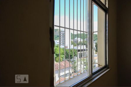Quarto 2 - Vista de apartamento para alugar com 2 quartos, 70m² em Grajaú, Rio de Janeiro