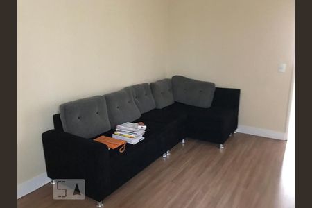 Apartamento à venda com 76m², 2 quartos e sem vagaSala