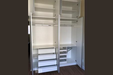 Apartamento à venda com 76m², 2 quartos e sem vagaQuarto 1