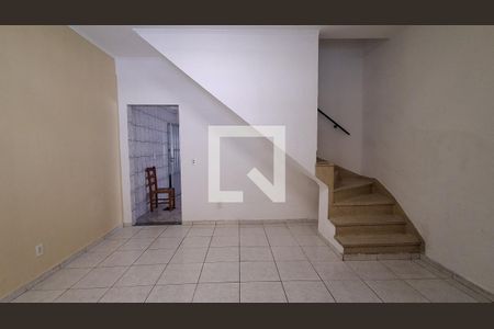Sala de casa para alugar com 3 quartos, 200m² em Rudge Ramos, São Bernardo do Campo