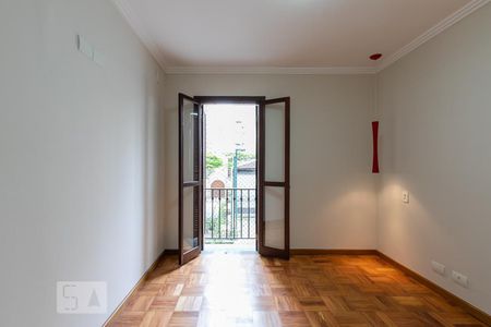Suite de apartamento para alugar com 2 quartos, 101m² em Itaim Bibi, São Paulo